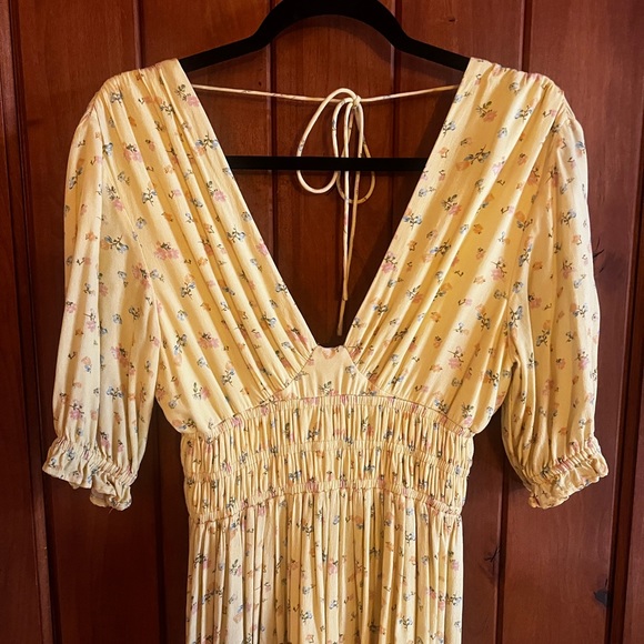 Spell and the Gypsy Ditsy Dress in lemonade - Picture 6 of 9